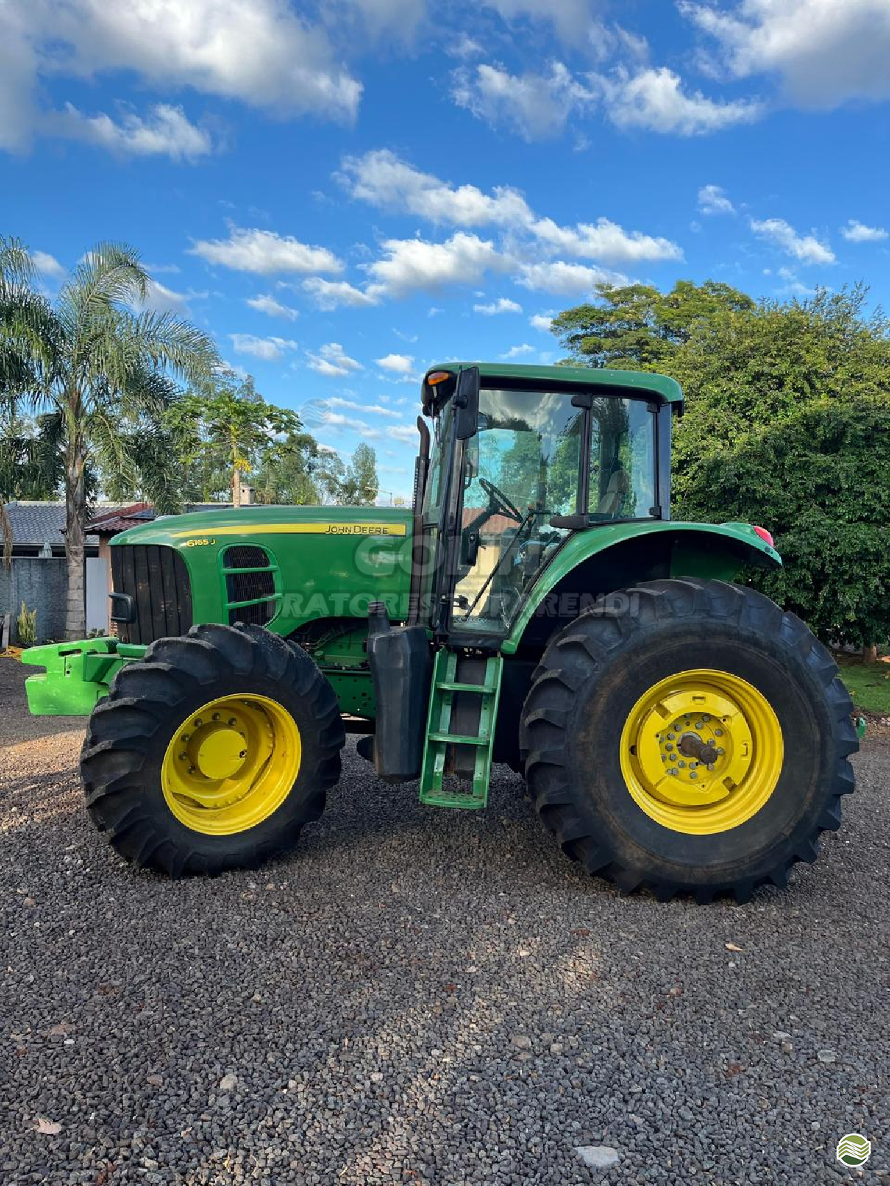 TRATOR JOHN DEERE JOHN DEERE 6165J Tração 4x4 Golin Tratores TUPARENDI RIO GRANDE DO SUL RS
